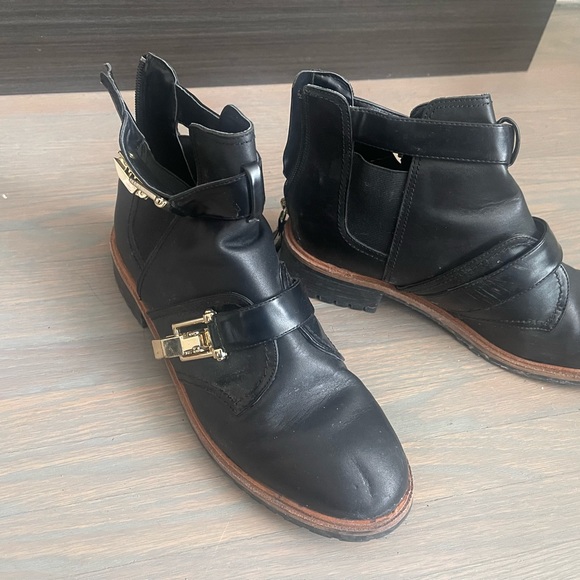 Black booties - Picture 4 of 4